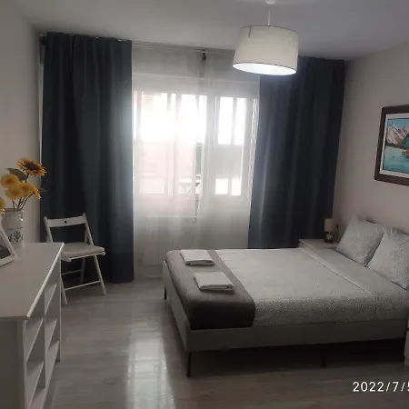 Econosantiago Guest house *